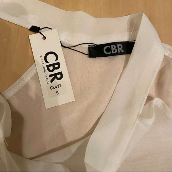 CBR halter shoulder sheet lined top. Pretty. Size small. - Picture 4 of 7